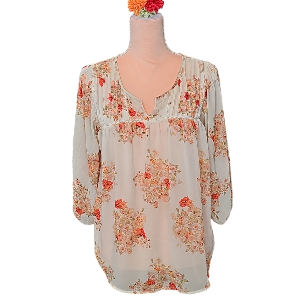 Forever 21 Contemporary Women's Pink & White Floral Blouse Size Small